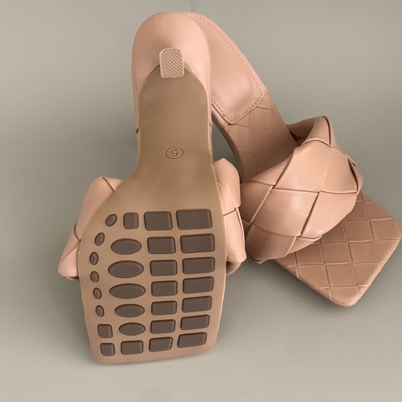 Woven Square Toe Mules - Picture 8 of 9